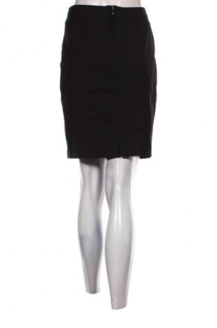 Пола H&M, Размер S, Цвят Черен, Цена 2,04 €