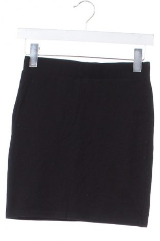 Пола H&M Divided, Размер XS, Цвят Черен, Цена 2,04 €