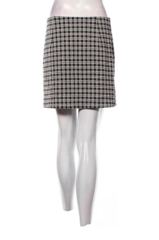 Пола H&M Divided, Размер M, Цвят Многоцветен, Цена 2,04 €