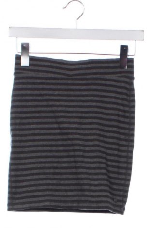 Пола H&M L.O.G.G., Размер XS, Цвят Многоцветен, Цена 2,04 €