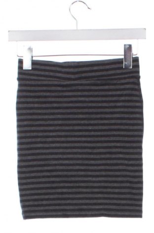 Пола H&M L.O.G.G., Размер XS, Цвят Многоцветен, Цена 2,04 €