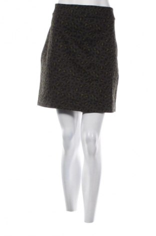 Пола Hema, Размер XL, Цвят Многоцветен, Цена 2,04 €