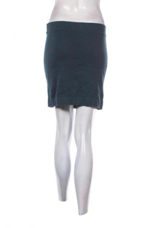 Пола Hema, Размер M, Цвят Зелен, Цена 2,04 €