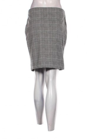 Пола House, Размер M, Цвят Многоцветен, Цена 2,04 €