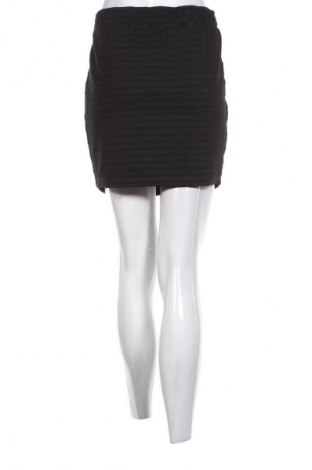 Пола Janina, Размер L, Цвят Черен, Цена 2,55 €