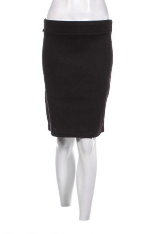 Пола Janina, Размер M, Цвят Черен, Цена 2,04 €