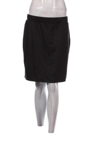 Пола Lindex, Размер M, Цвят Черен, Цена 3,06 €