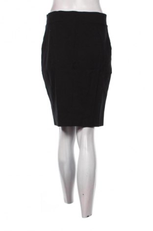 Пола Miss Etam, Размер M, Цвят Черен, Цена 2,04 €