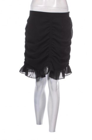 Пола NA-KD, Размер M, Цвят Черен, Цена 2,55 €