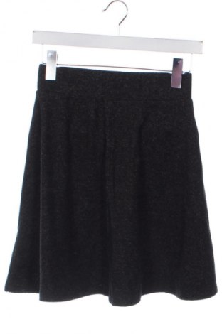 Пола Orsay, Размер XS, Цвят Черен, Цена 2,04 €