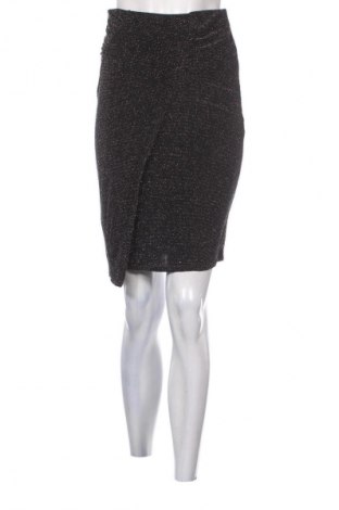 Пола Orsay, Размер S, Цвят Черен, Цена 2,04 €