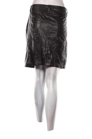 Пола Orwell, Размер M, Цвят Черен, Цена 2,04 €