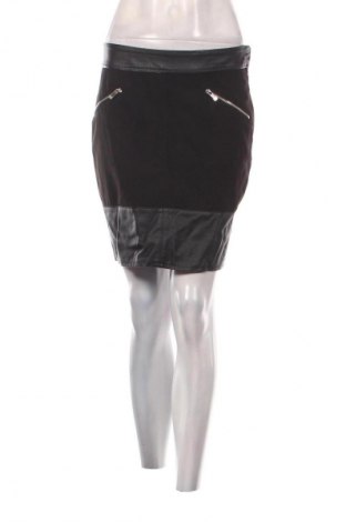 Пола Page One, Размер M, Цвят Черен, Цена 2,04 €