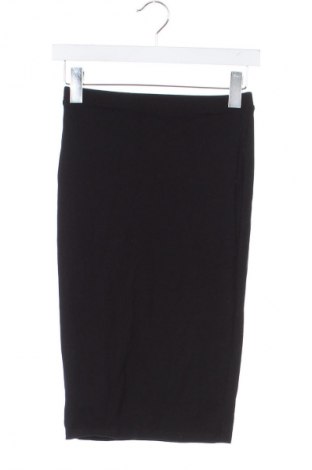 Пола Primark, Размер XXS, Цвят Черен, Цена 2,04 €