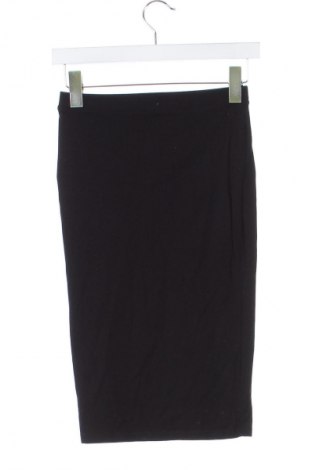 Пола Primark, Размер XXS, Цвят Черен, Цена 2,04 €