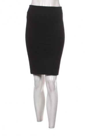 Пола Reserved, Размер S, Цвят Черен, Цена 4,09 €