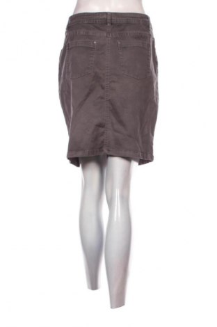 Пола S.Oliver, Размер M, Цвят Сив, Цена 2,04 €