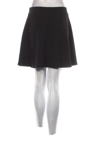 Пола SHEIN, Размер L, Цвят Черен, Цена 2,55 €