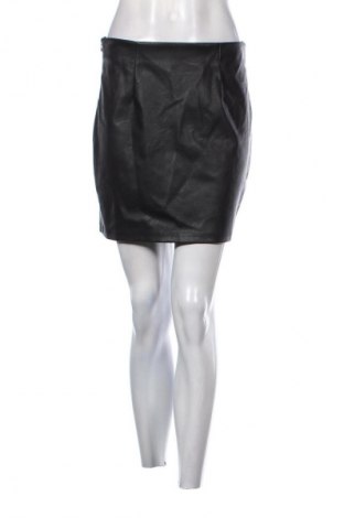 Пола SHEIN, Размер M, Цвят Черен, Цена 2,55 €