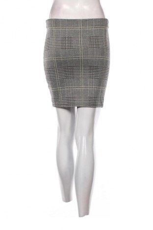 Пола Sinsay, Размер S, Цвят Многоцветен, Цена 2,04 €