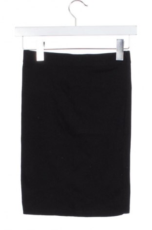 Пола Sinsay, Размер XXS, Цвят Черен, Цена 2,04 €