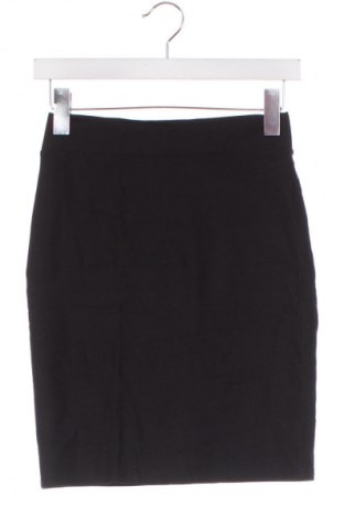 Пола Sisters Point, Размер XS, Цвят Черен, Цена 2,04 €