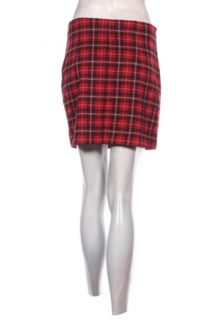 Пола Stradivarius, Размер M, Цвят Многоцветен, Цена 2,04 €