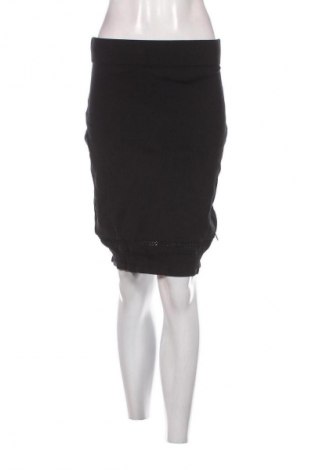 Пола Super Star, Размер M, Цвят Черен, Цена 2,04 €