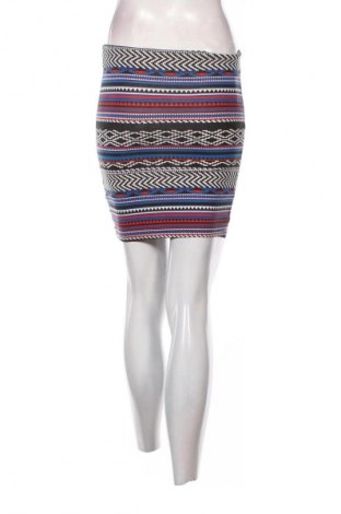 Пола Tally Weijl, Размер S, Цвят Многоцветен, Цена 2,04 €