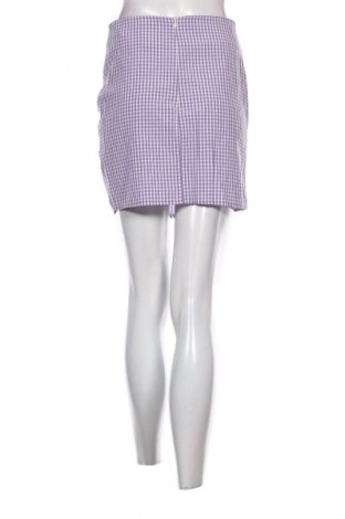 Пола Trendyol, Размер S, Цвят Многоцветен, Цена 2,55 €