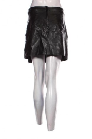 Пола Unbranded, Размер S, Цвят Черен, Цена 2,04 €