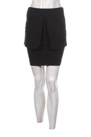 Пола Unbranded, Размер S, Цвят Черен, Цена 2,04 €