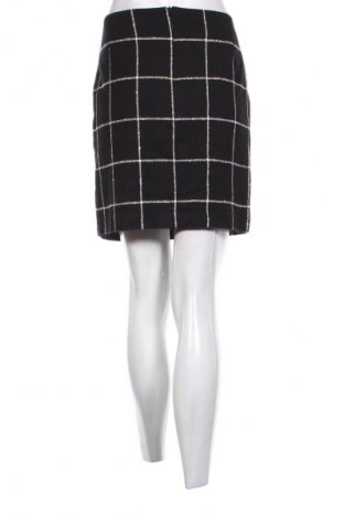 Пола Unbranded, Размер M, Цвят Многоцветен, Цена 2,04 €