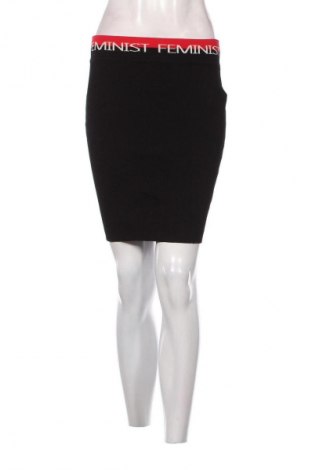 Пола Unbranded, Размер S, Цвят Многоцветен, Цена 2,04 €