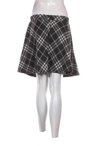 Пола Unbranded, Размер M, Цвят Многоцветен, Цена 2,04 €