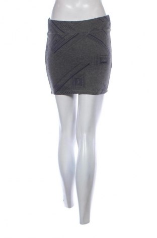 Пола Unbranded, Размер M, Цвят Многоцветен, Цена 2,04 €