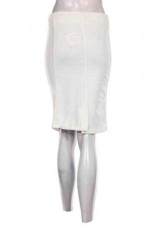 Пола Unbranded, Размер S, Цвят Бял, Цена 2,04 €