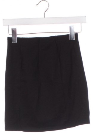 Пола Unbranded, Размер XS, Цвят Черен, Цена 2,04 €