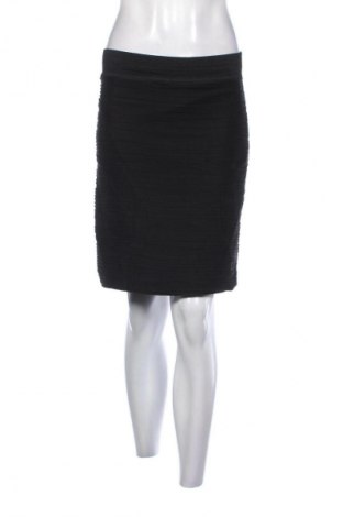 Пола VILA, Размер M, Цвят Черен, Цена 2,04 €