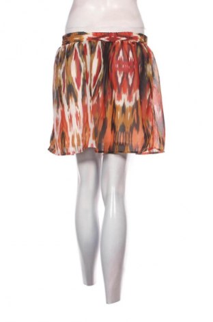 Пола Vero Moda, Размер M, Цвят Многоцветен, Цена 2,04 €