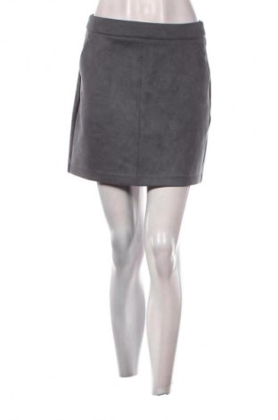 Пола Vero Moda, Размер S, Цвят Сив, Цена 2,04 €