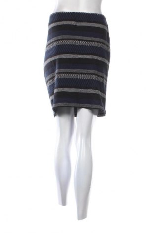 Пола Yessica, Размер M, Цвят Многоцветен, Цена 2,04 €