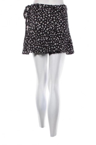 Пола Zara, Размер M, Цвят Многоцветен, Цена 2,55 €