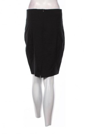 Пола Zara Trafaluc, Размер M, Цвят Черен, Цена 2,04 €