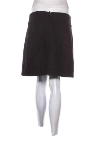 Пола Zero, Размер M, Цвят Многоцветен, Цена 2,04 €