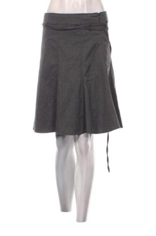 Пола Zero, Размер XL, Цвят Сив, Цена 2,04 €