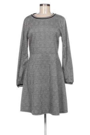 Šaty  B.Young, Velikost L, Barva Vícebarevné, Cena  429,00 Kč