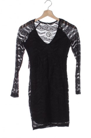 Kleid Bershka, Größe S, Farbe Schwarz, Preis 3,99 €