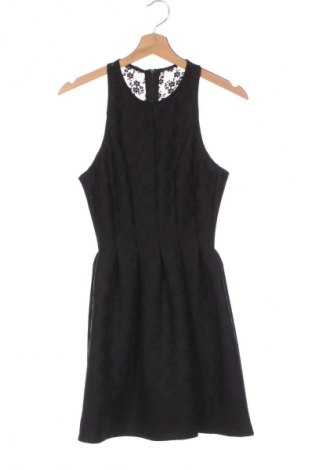 Šaty  Bershka, Velikost M, Barva Černá, Cena  79,00 Kč