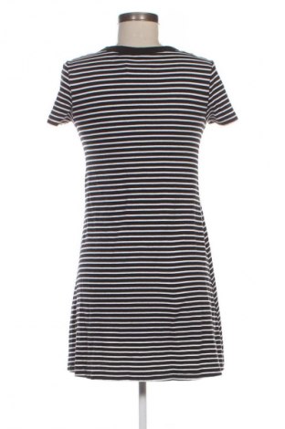 Рокля H&M Divided, Размер M, Цвят Многоцветен, Цена 2,04 €